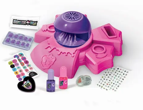 MONSTER HIGHT - Nehtový salon