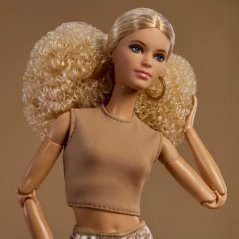 Barbie Signature Basics Model 07