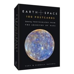 Chronicle Books Země a vesmír z archivů NASA 100 ks pohlednic