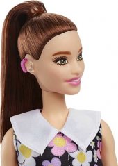 Barbie Modelka - šaty se sedmikráskami