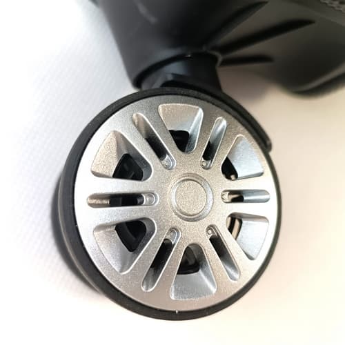 Bavy Cestovní kufr skořepinový 24" Diamond Black