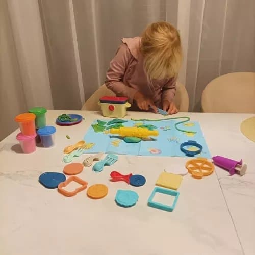 Velká sada s toustovačem,plastelínou a příslušenstvím