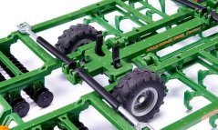 SIKU Farmer 2069 - půdní podmítač za traktor