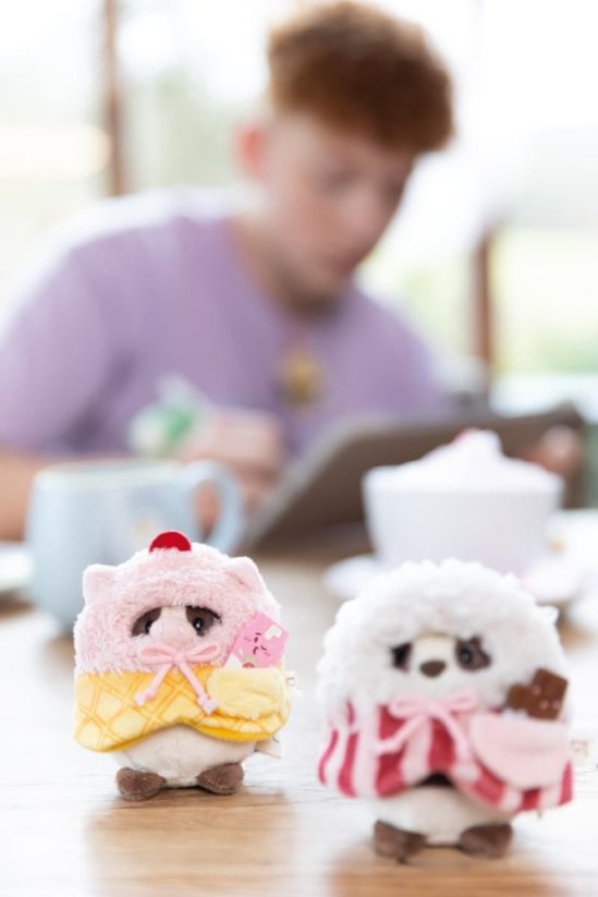 NICI plyš MyMochi Kravička Moona 8 cm v kostýmu zmrzliny a milkshake, set dárkové bal.